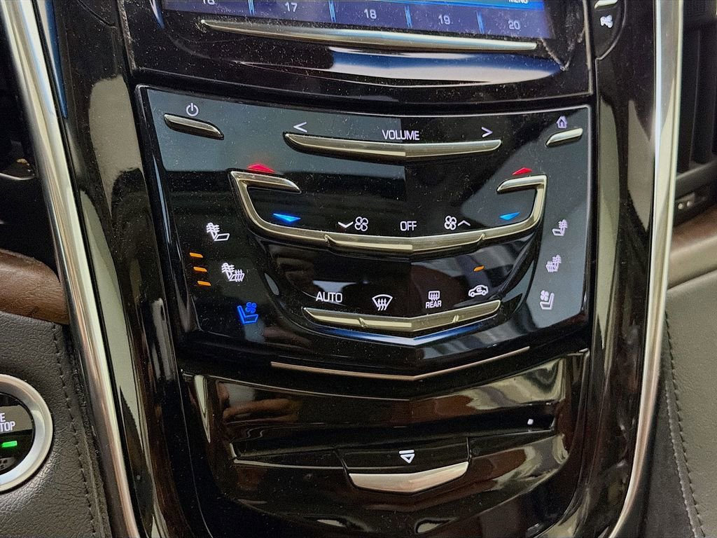 Used 2017 Cadillac Escalade Premium Luxury w/ LPO, Radiant Package AWD/4WD image 19