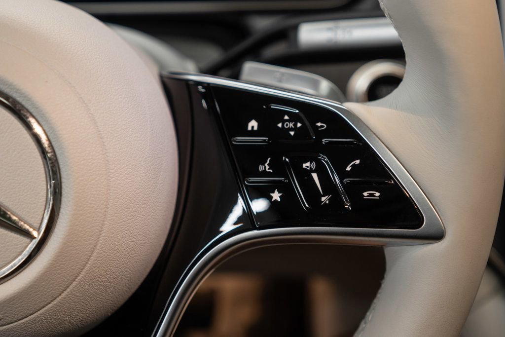 Used 2023 Mercedes-Benz EQS 450+ 4MATIC SUV w/ AMG Line Exterior Package image 23