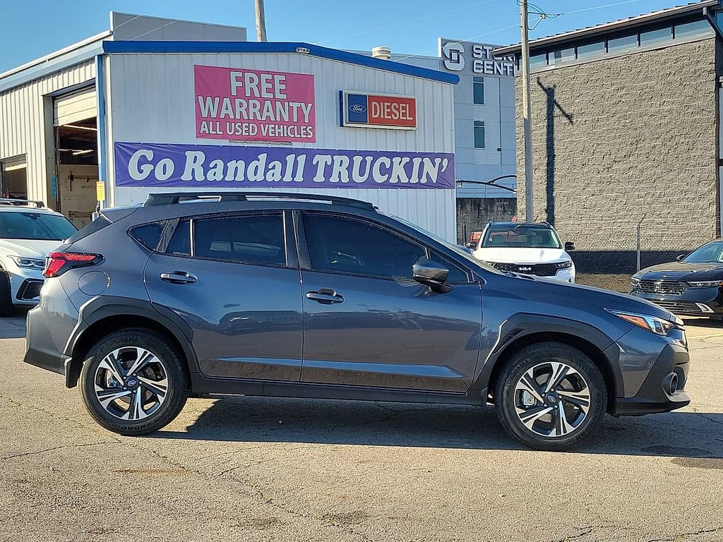 Used 2025 Subaru Crosstrek 2.0i Premium w/ Popular Package #4 image 6