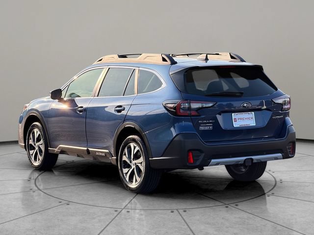 Used 2022 Subaru Outback Limited AWD/4WD image 4