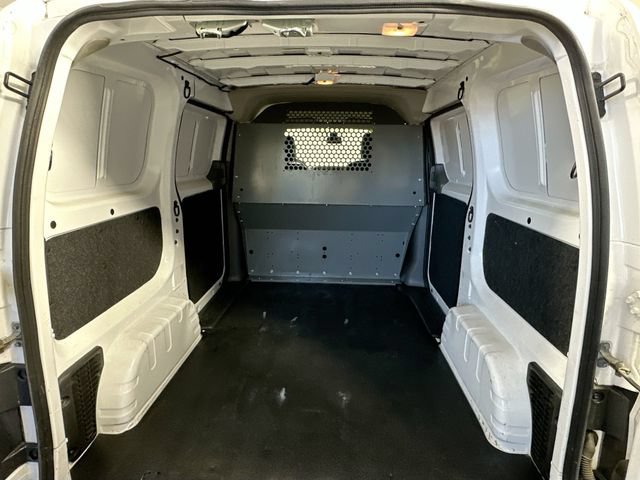 Used 2020 Nissan NV200 S FWD image 3