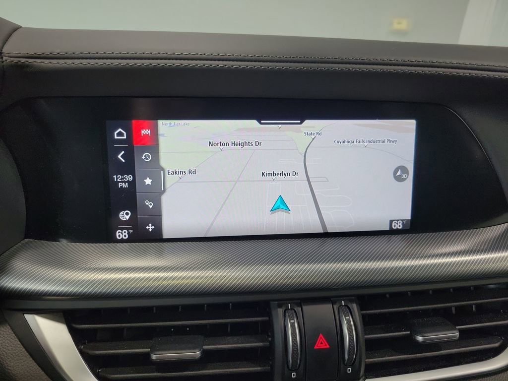 Used 2024 Alfa Romeo Stelvio Ti image 6