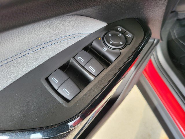 New 2026 Chevrolet Trax LT w/ Driver Confidence Package FWD image 25
