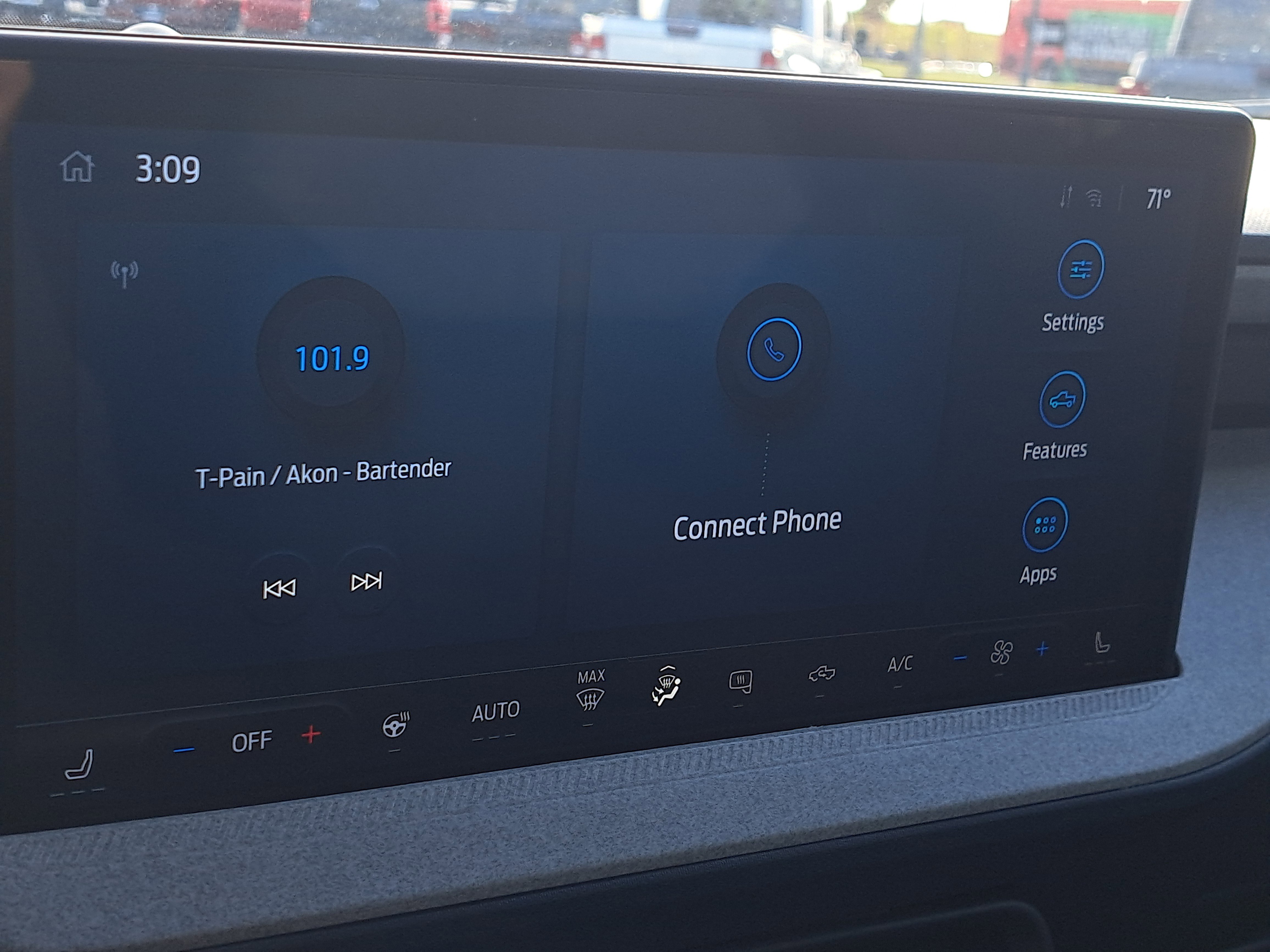 Used 2025 Ford Maverick XLT w/ XLT Luxury Package image 22