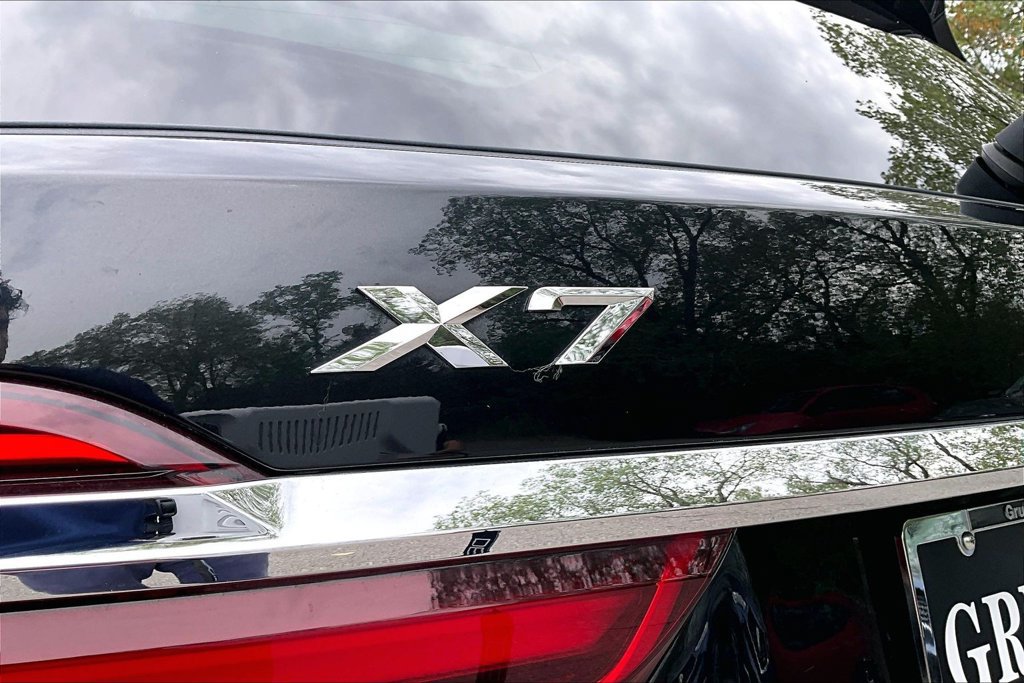 Used 2020 BMW X7 xDrive40i w/ Executive Package AWD/4WD image 40