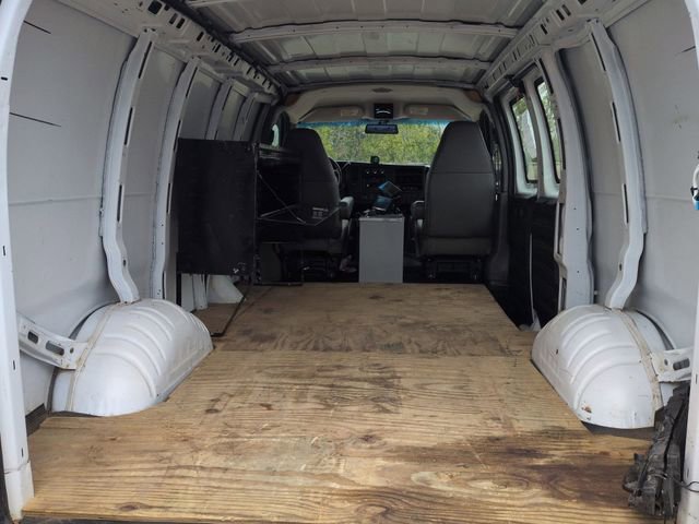Used 2008 GMC Savana 2500 image 22