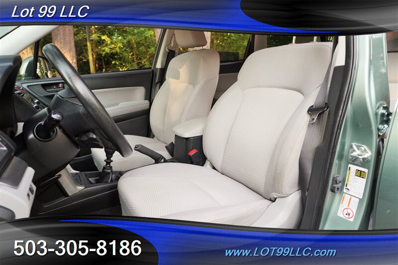 Used 2014 Subaru Forester 2.5i Premium AWD/4WD image 14