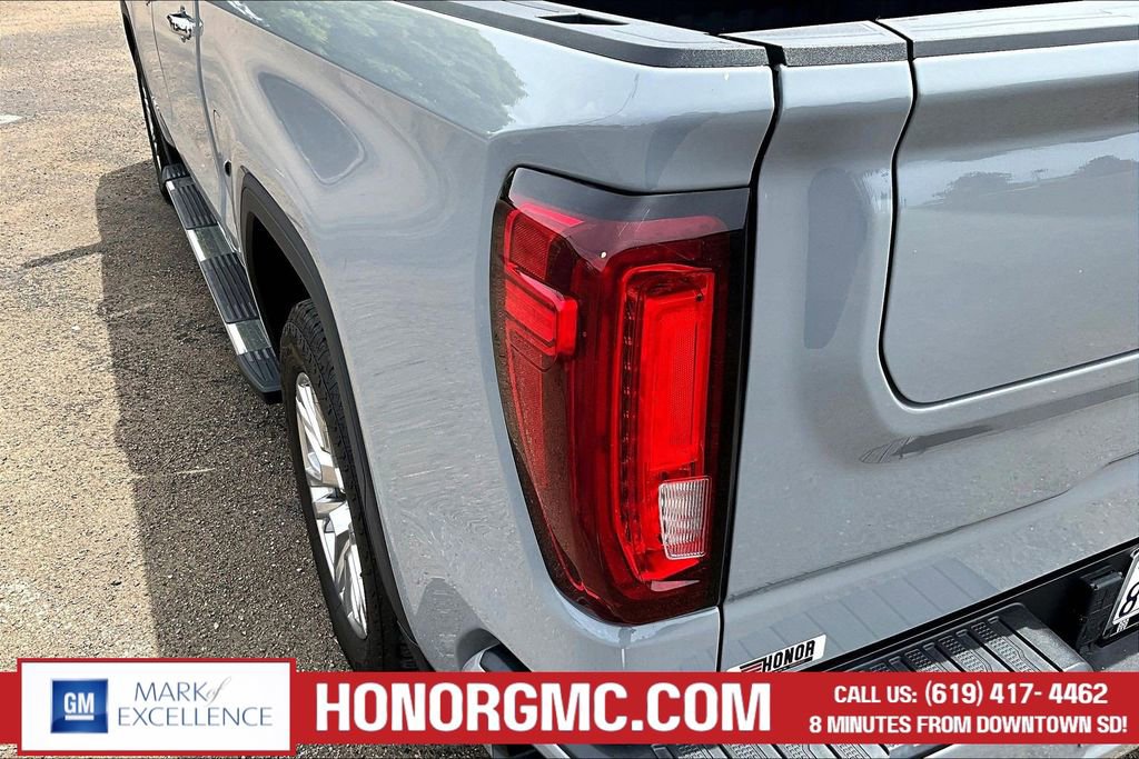 Used 2024 GMC Sierra 1500 Denali w/ Technology Package AWD/4WD image 23