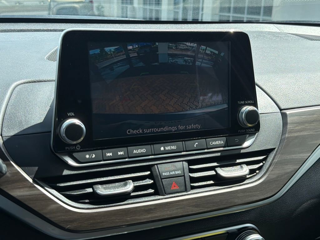 Used 2024 Nissan Altima 2.5 SV image 13