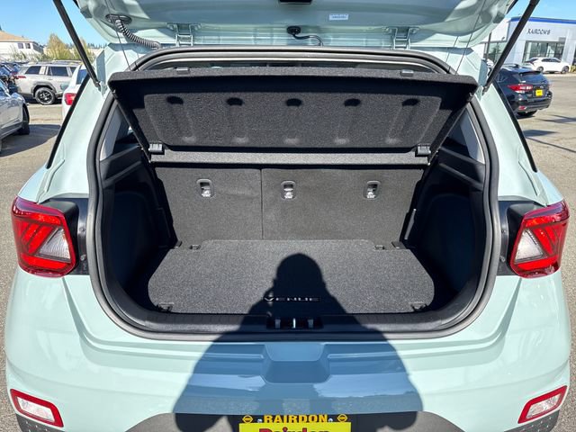 Used 2025 Hyundai Venue SE image 22