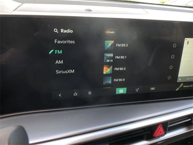 New 2025 Kia Sorento S image 16