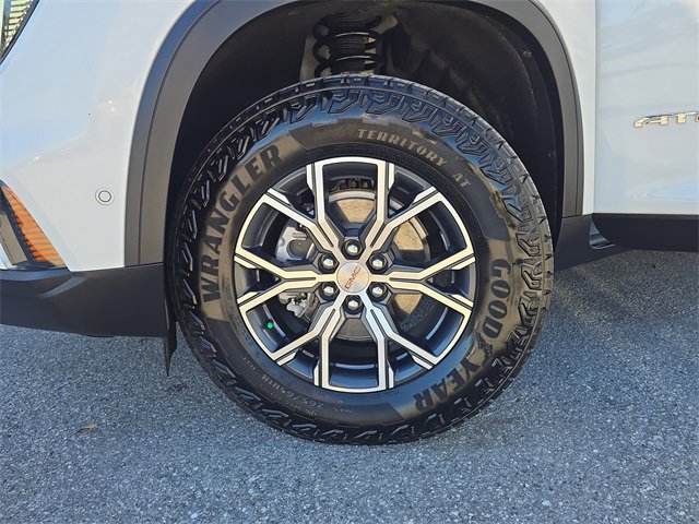 Certified 2025 GMC Acadia AT4 w/ Super Cruise Package image 33