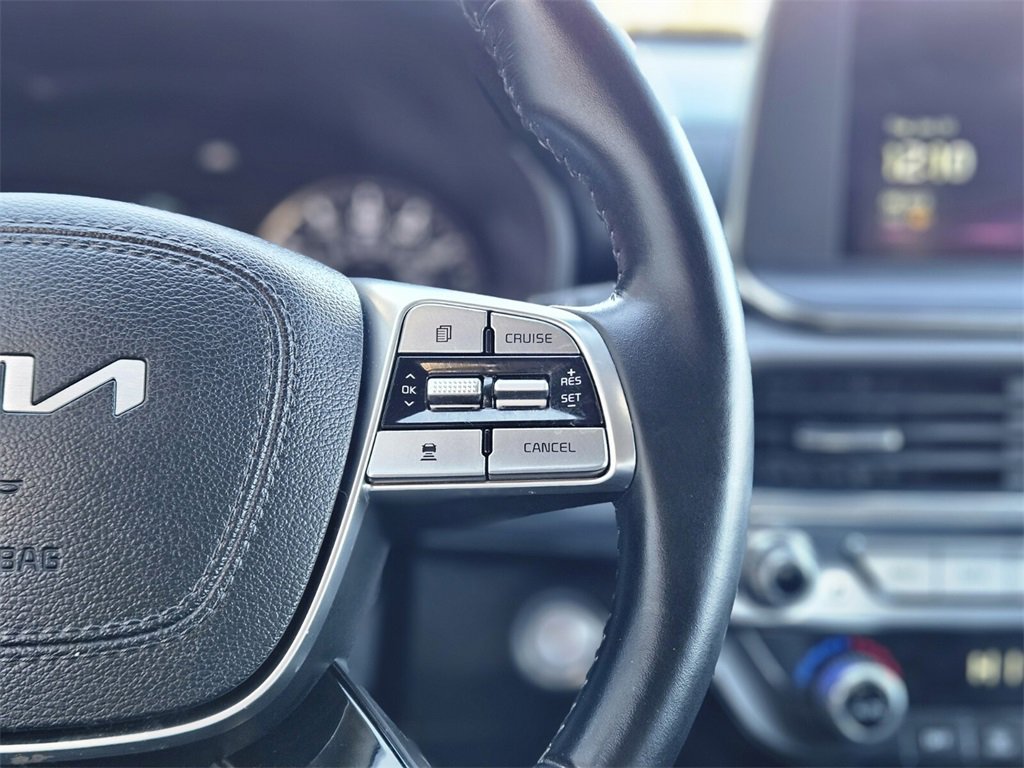 Used 2022 Kia Telluride S image 25