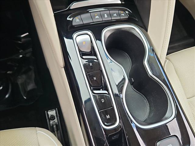 Used 2021 Buick Envision Avenir w/ Technology Package II FWD image 12