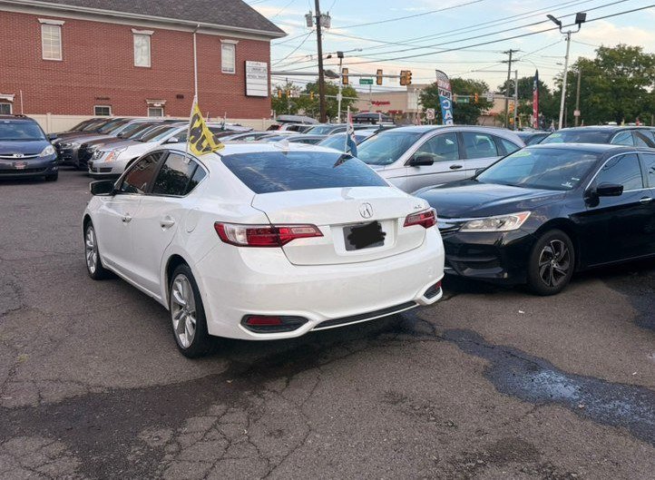 Used 2016 Acura ILX FWD image 7