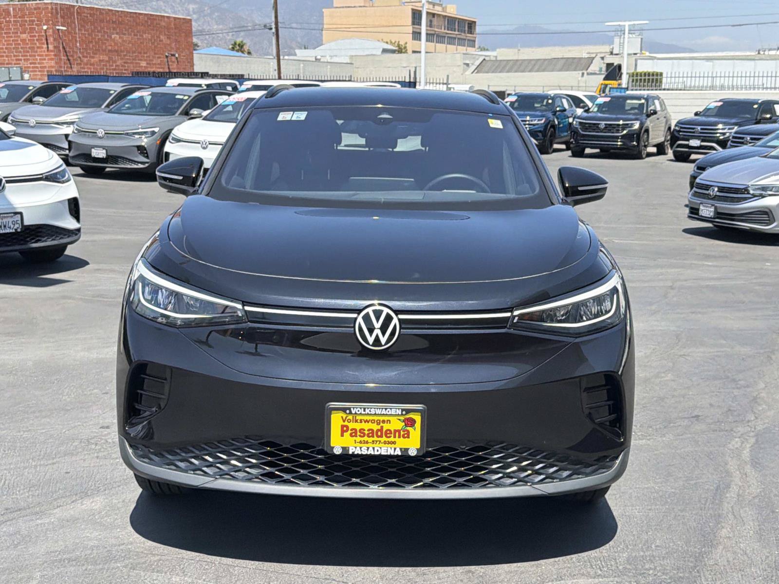 Certified 2023 Volkswagen ID.4 Pro AWD/4WD image 2