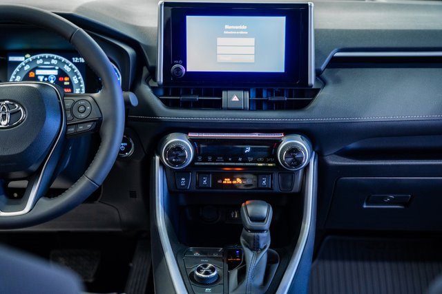 New 2025 Toyota RAV4 Woodland Edition image 20