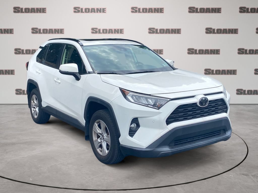 Used 2019 Toyota RAV4 XLE w/ Convenience Package AWD/4WD image 2