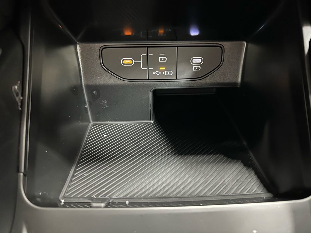 New 2026 Kia Sorento LX image 17