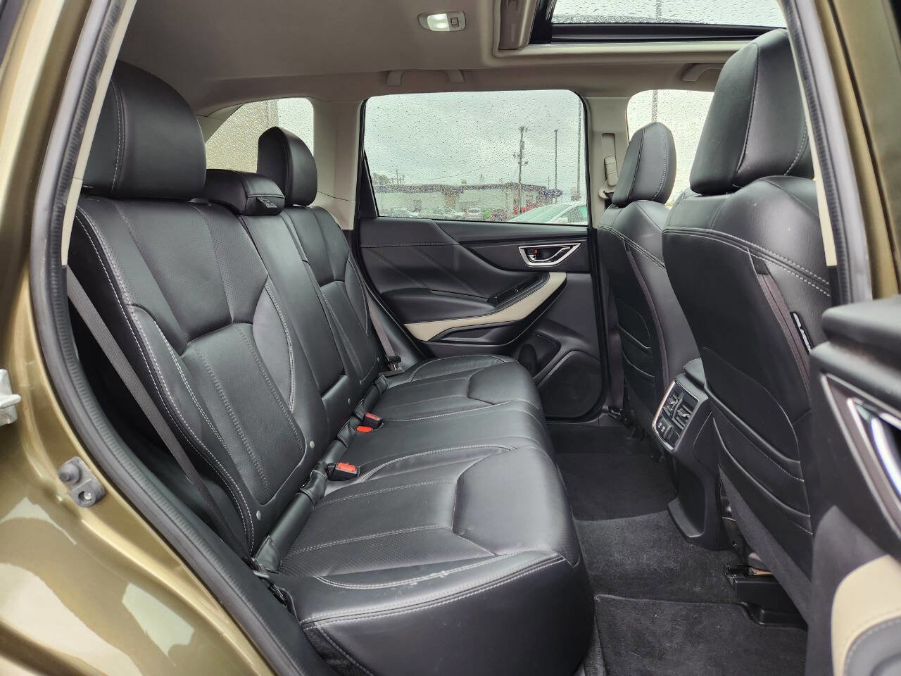 Used 2022 Subaru Forester Limited w/ Popular Package #3 image 14