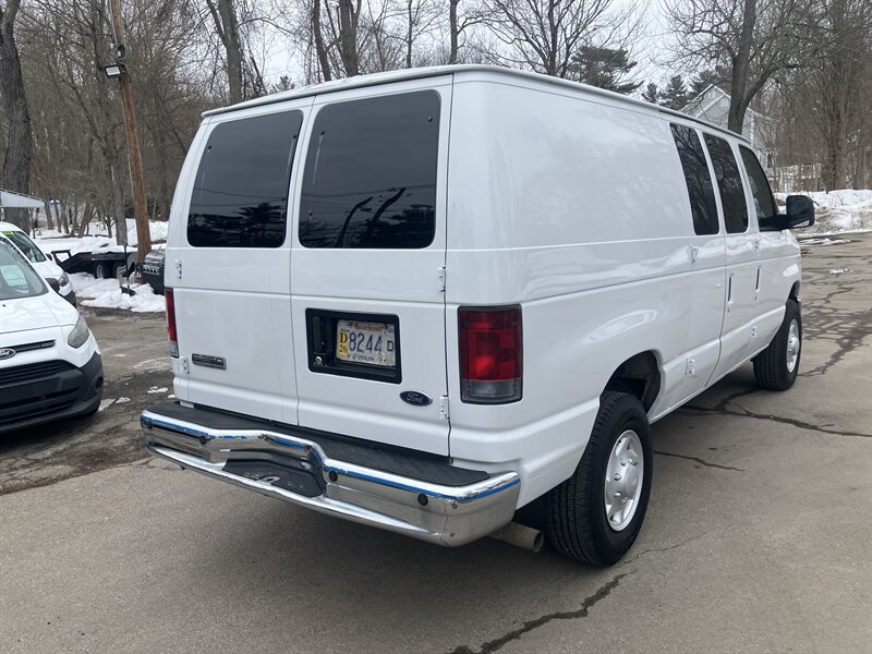Used 2008 Ford E-350 and Econoline 350 Super Duty RWD image 4