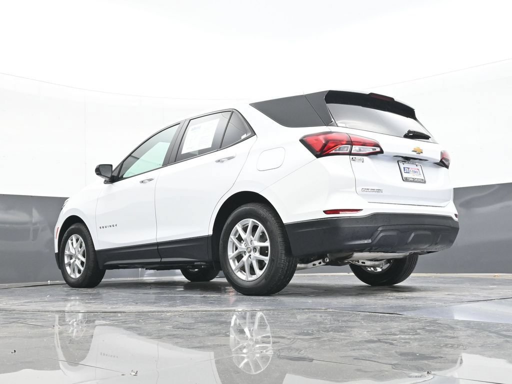 Used 2024 Chevrolet Equinox LS w/ LS Convenience Package FWD image 38
