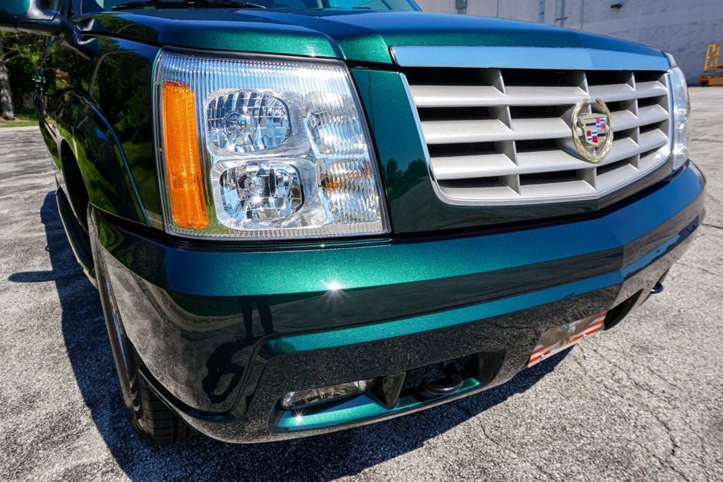 Used 2003 Cadillac Escalade AWD image 81