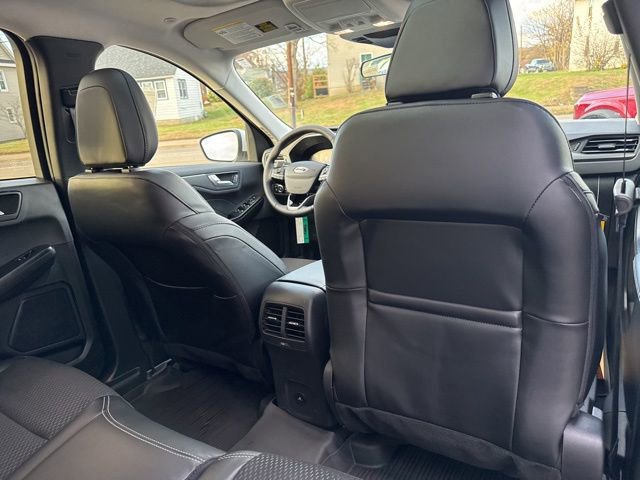 New 2026 Ford Escape SE FWD image 40