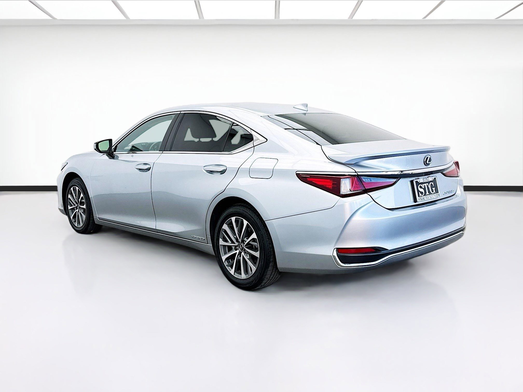 Used 2022 Lexus ES 300h image 6