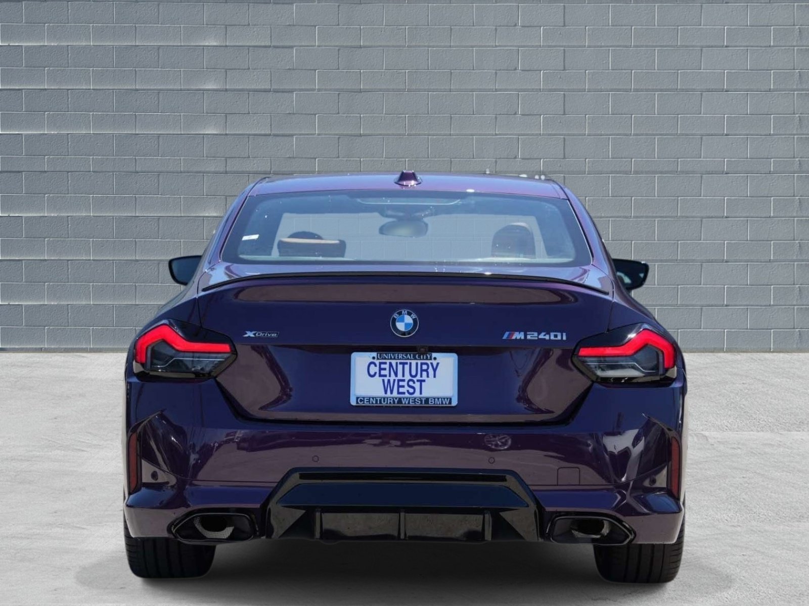 Used 2025 BMW M240i xDrive Coupe AWD/4WD image 4