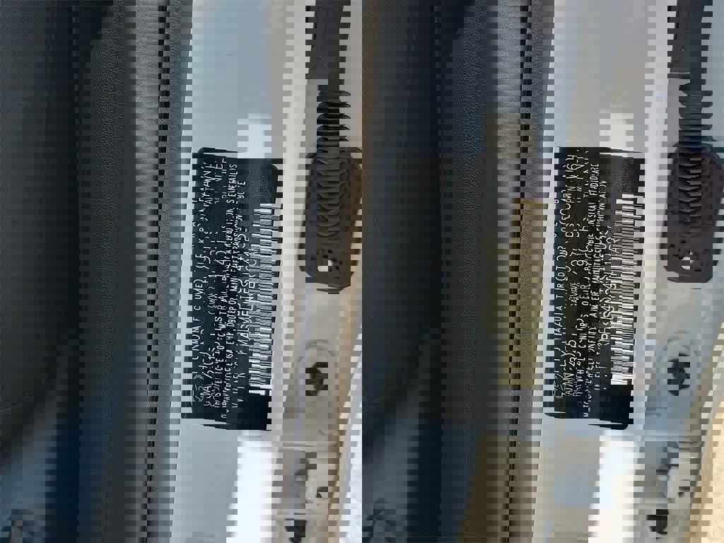 New 2025 Hyundai Elantra SEL image 16