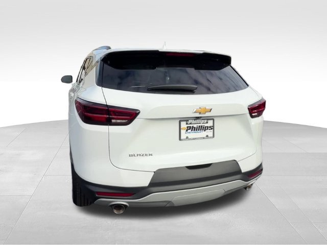 Certified 2023 Chevrolet Blazer LT w/ Convenience Package FWD image 5