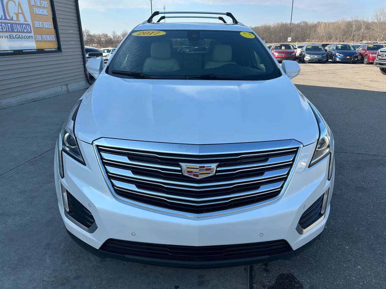 Used 2017 Cadillac XT5 Luxury w/ Driver Awareness Package image 2