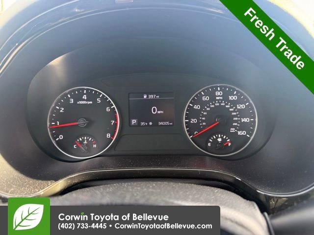 Used 2022 Kia Seltos Nightfall Edition image 11