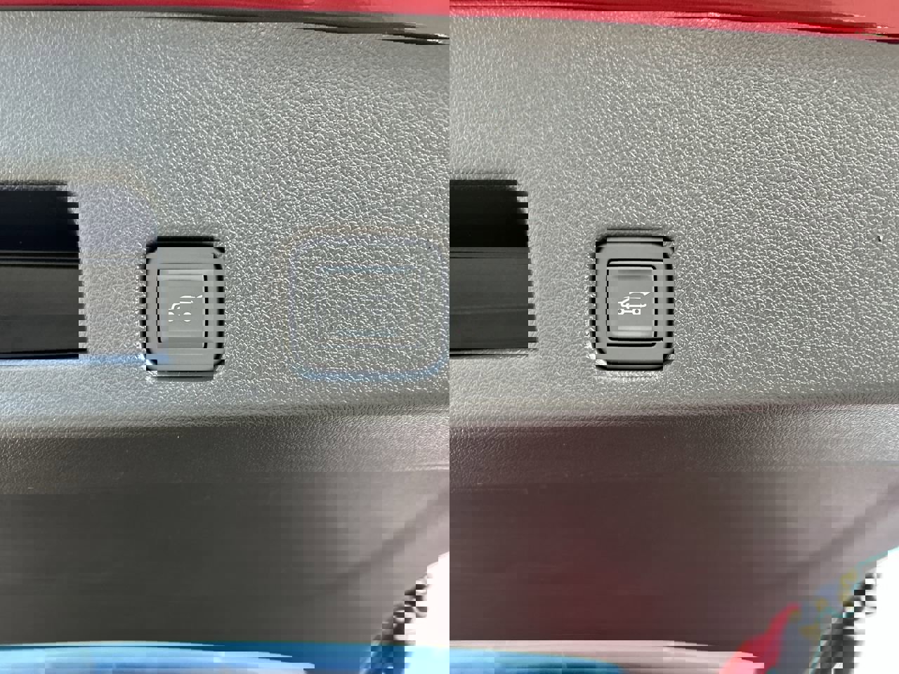 New 2026 Chevrolet Traverse LT w/ Midnight/Sport Edition image 11