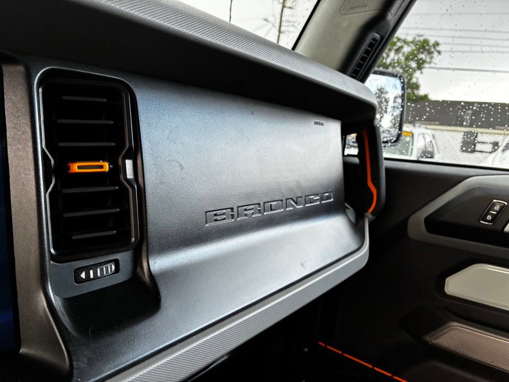 Used 2023 Ford Bronco Badlands AWD/4WD image 24