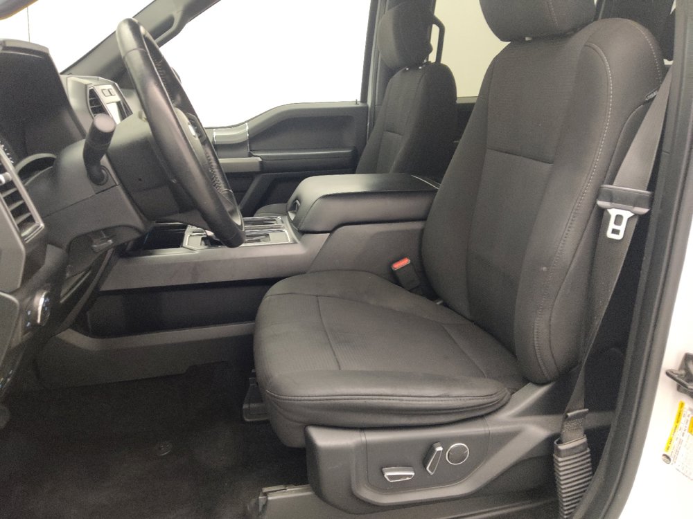 Used 2017 Ford F150 XLT w/ Equipment Group 302A Luxury AWD/4WD image 17