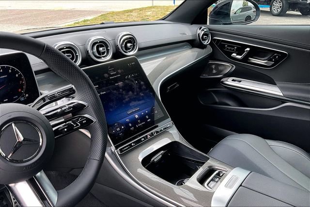 Used 2026 Mercedes-Benz CLE 300 4MATIC Cabriolet image 8