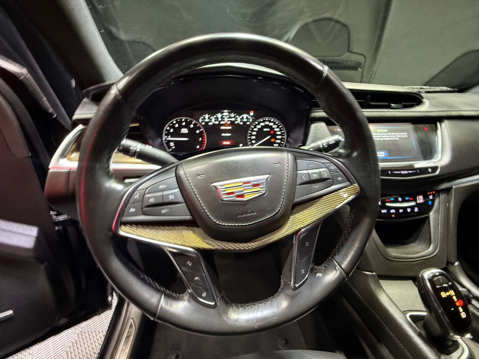 Used 2019 Cadillac XT5 Platinum AWD/4WD image 9