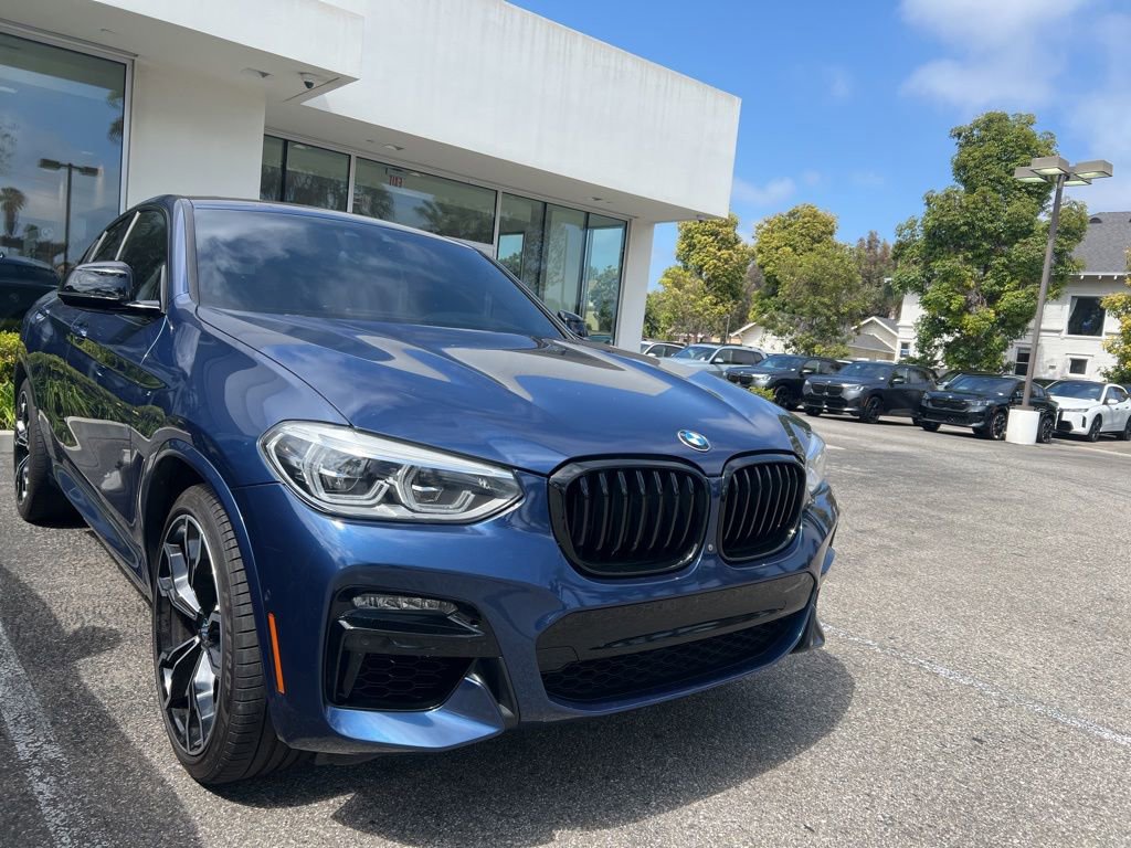Used 2020 BMW X4 M40i w/ Executive Package AWD/4WD image 2