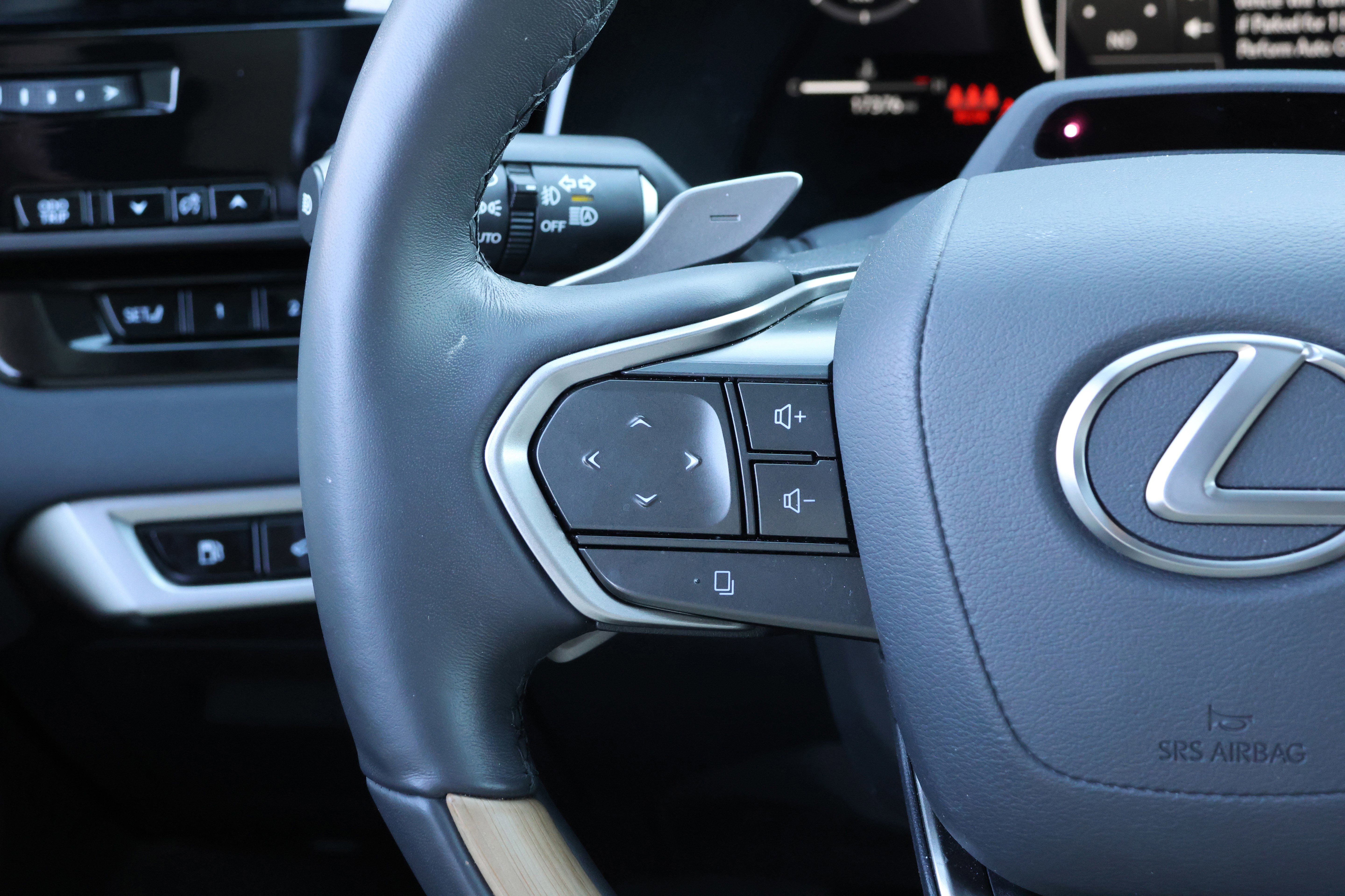 Certified 2025 Lexus RX 350 Premium Plus image 18