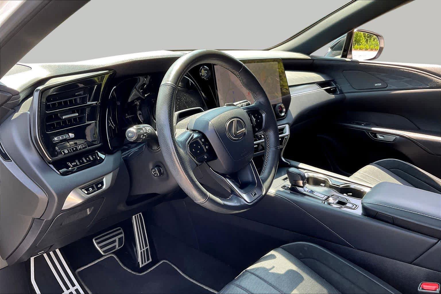 Used 2023 Lexus RX 500h F Sport w/ Accessory Package (2T) AWD/4WD image 18
