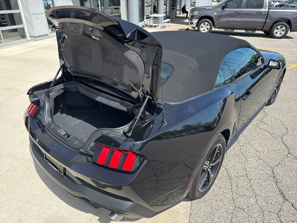 Used 2024 Ford Mustang Premium RWD image 19