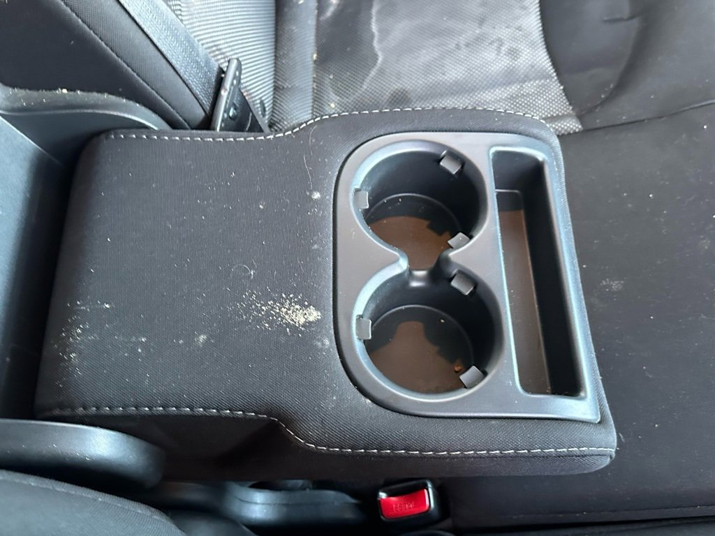 Used 2020 Nissan Pathfinder SV image 19