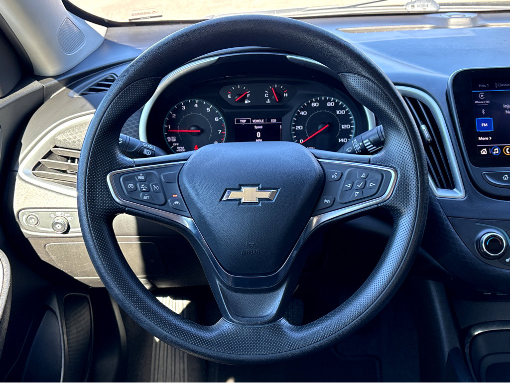 Used 2024 Chevrolet Malibu LT image 14