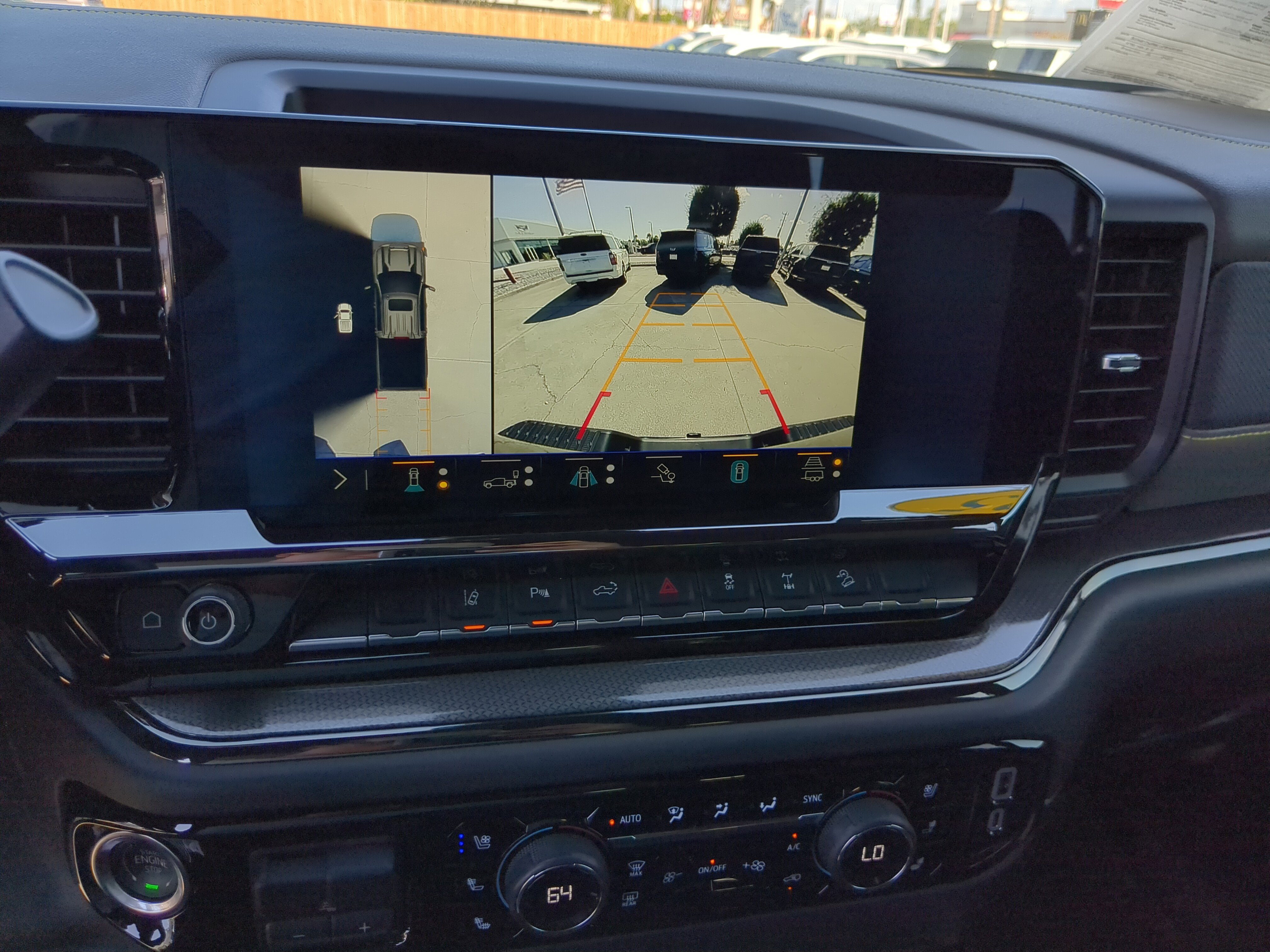 Used 2025 Chevrolet Silverado 2500 ZR2 w/ Technology Package image 22