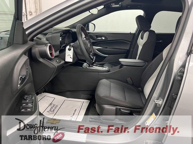 New 2026 Chevrolet Trax RS w/ Sunroof Package image 29
