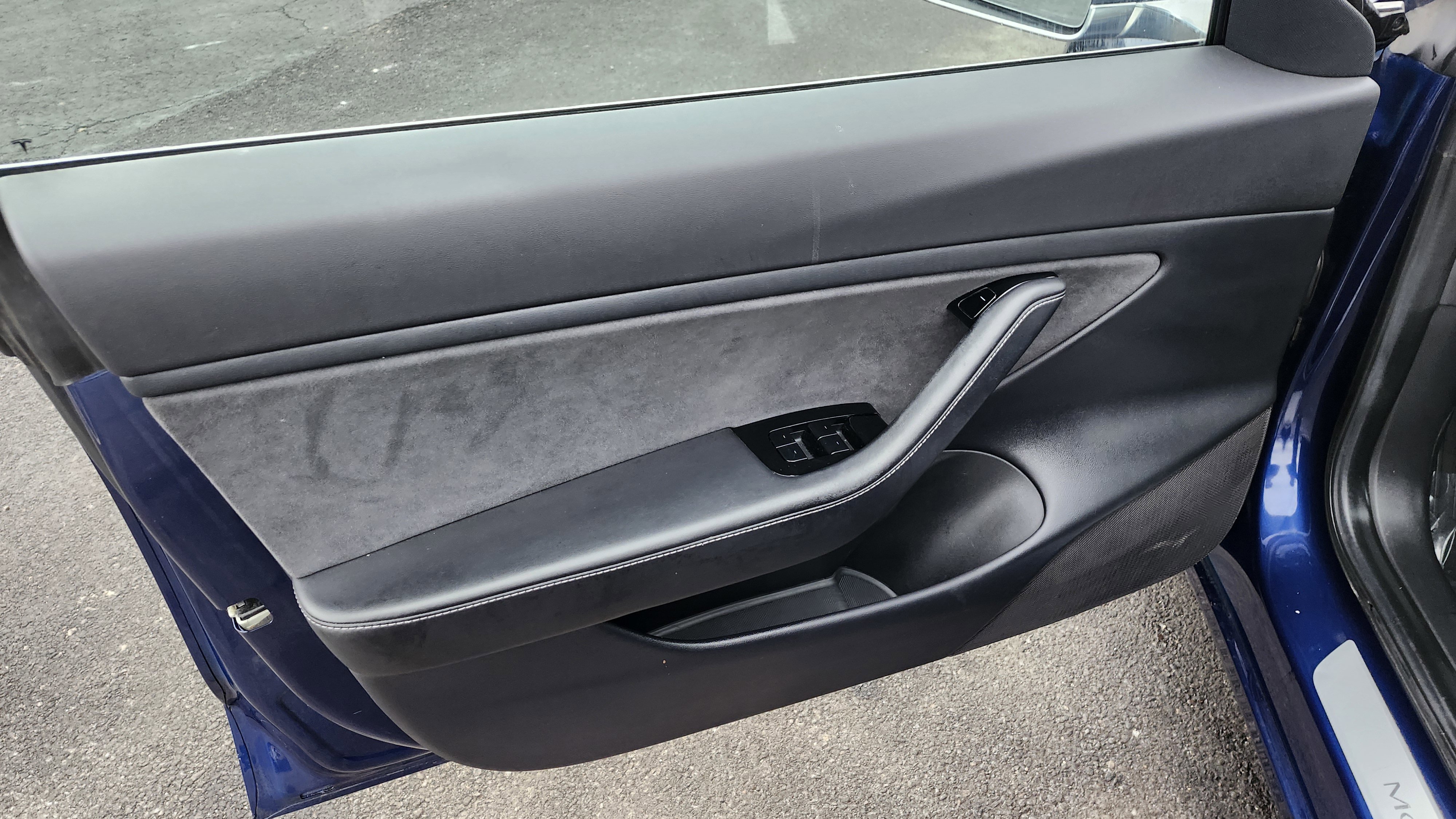 Used 2018 Tesla Model 3 Long Range image 24