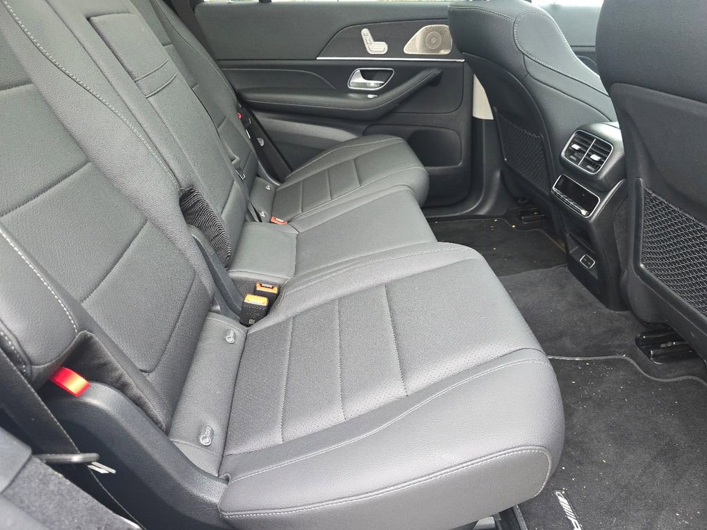 Certified 2026 Mercedes-Benz GLS 450 4MATIC image 21