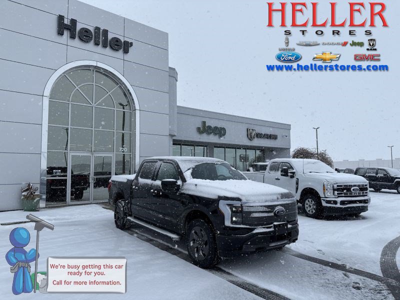 Used 2023 Ford F150 Lightning Lariat image 1